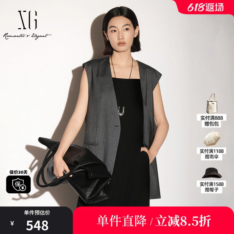 XG/雪歌 XL324003B199黑灰条纹无领西装马夹外套直筒中长马甲女装