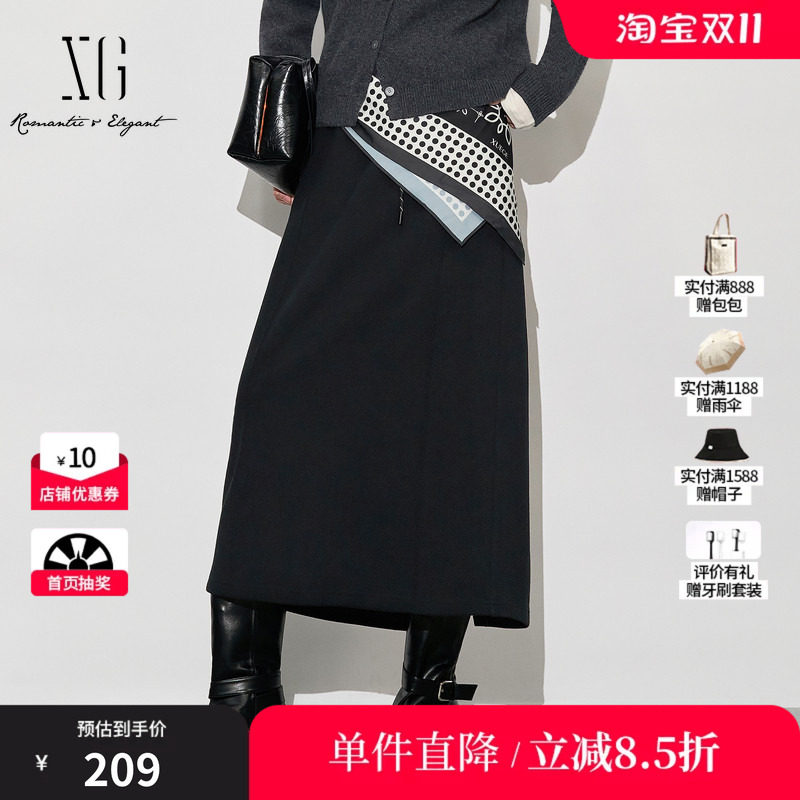 XG/雪歌XL403616A890系带收腰半身裙2025冬季新款黑色中长A字裙女