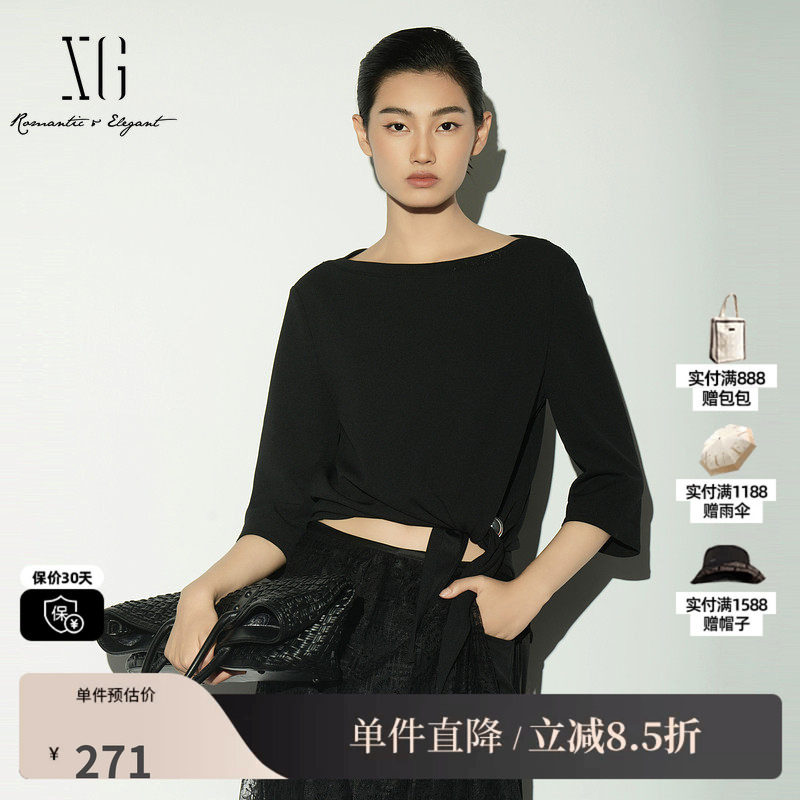 XG/雪歌XL121006A590 黑色圆领中袖衬衫直筒绑带配胸针短款上衣女