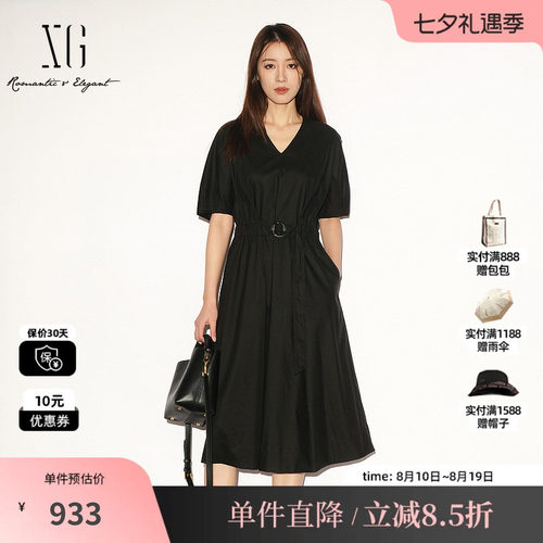 XG/雪歌 XL204048AE90黑色V领短袖连衣裙松紧收腰显瘦A字中伞裙女