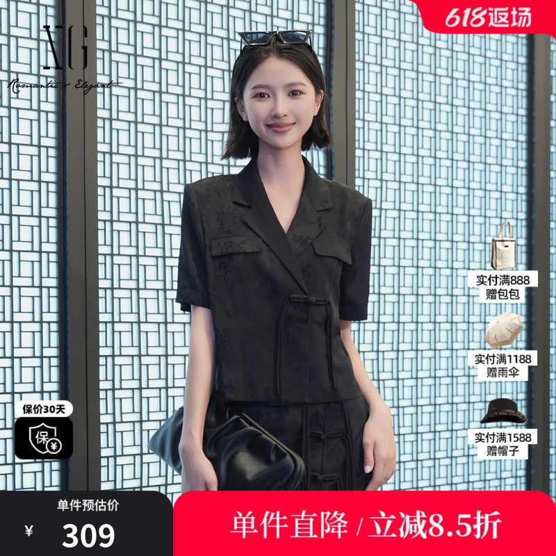 XG/雪歌XK221003A690 黑色暗纹国风短袖衬衫外套盘扣西装薄上衣女