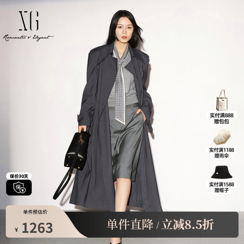 XG/雪歌 XL308007A583深灰色翻领长款双排扣风衣外套老钱高级女装