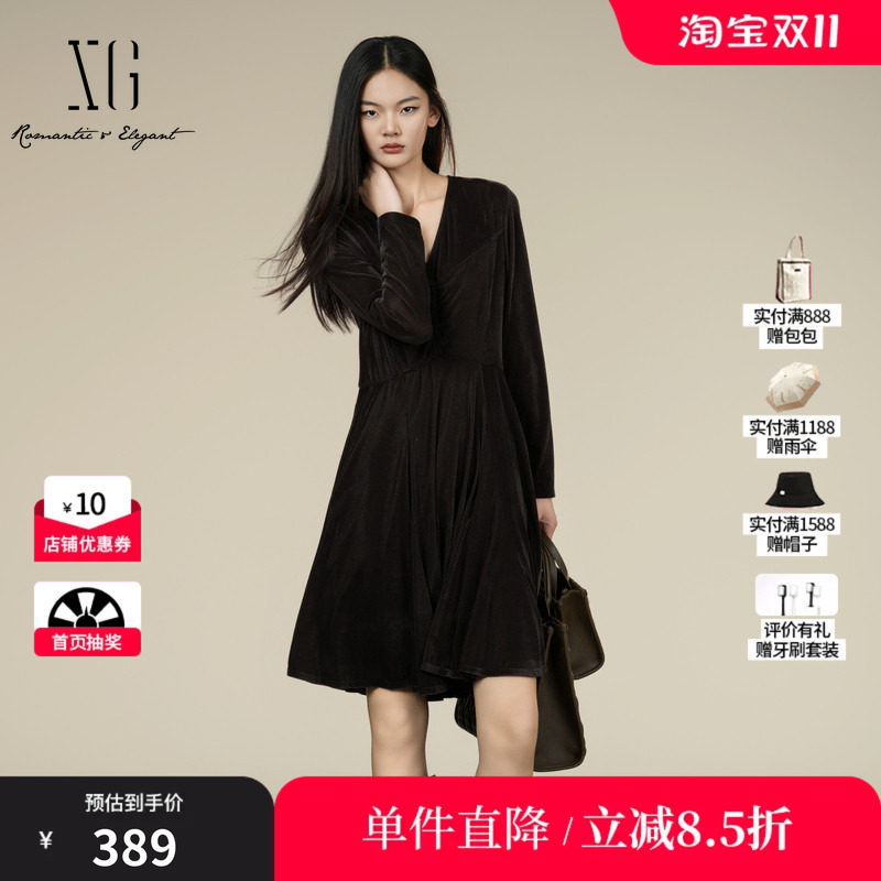 XG/雪歌XK404006A174深棕色褶皱连衣裙2025冬季新款长袖A字裙女装