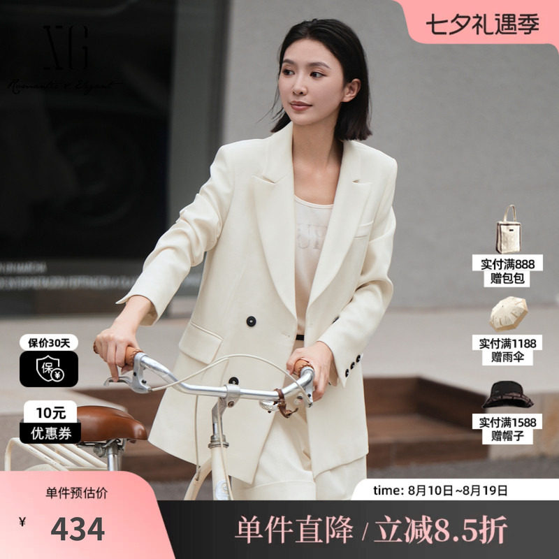 XG/雪歌XK307019A251双排扣休闲西装2025秋季新款白色长袖外套女