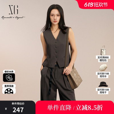 XG/雪歌XK224001A174棕灰色无袖西装马甲收腰V领背心短款马夹女装
