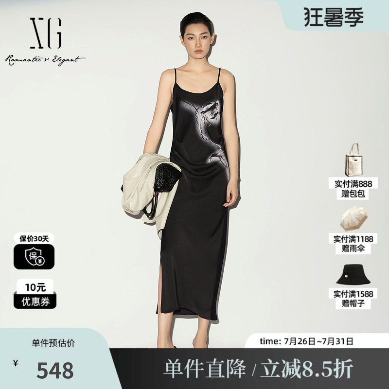 XG/雪歌 XL204040A190黑色印花修身吊带连衣裙薄款无袖背心开叉女