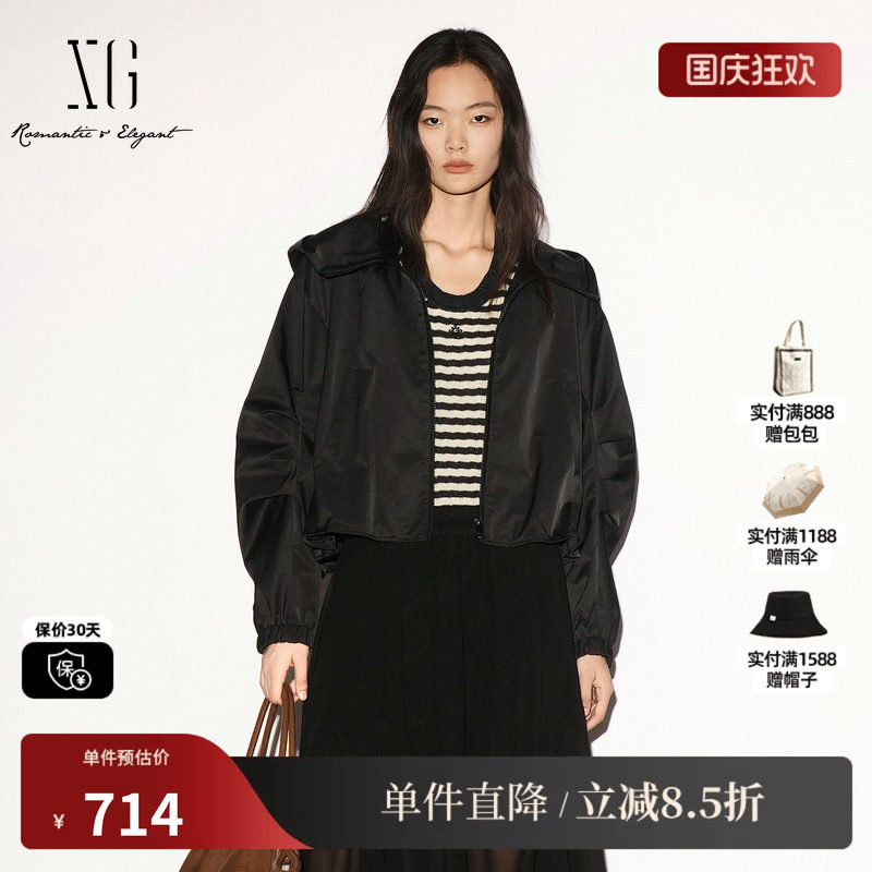 XG/雪歌 XL307005A290黑色连帽长袖短外套冲锋衣休闲运动上衣女装