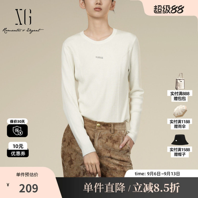 XG/雪歌XK411032A591 烫钻点缀长袖毛针织衫米白色圆领套头毛衫女