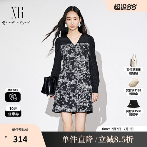 XG/雪歌XJ304004B297黑色碎花连衣裙棉感秋季新款长袖直筒短裙女