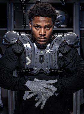 橄榄球护甲Xtech X2 Football Shoulder Pad胸甲成人防护装备现货