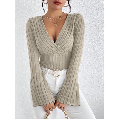 V-neck slim fit long  sleeved base top V领修身长袖打底上衣女