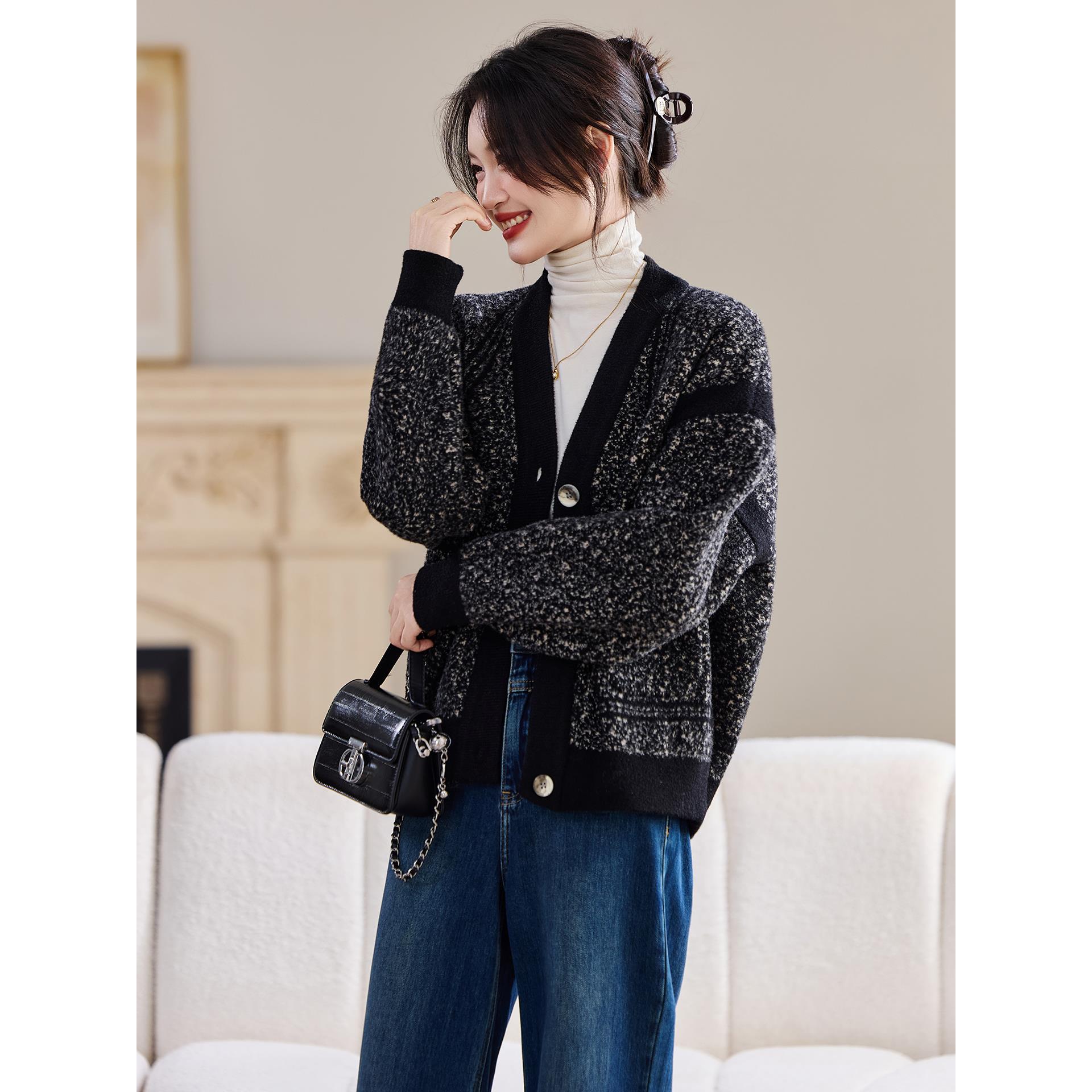 JOYIASS宽松慵懒风v领针织开衫黑色显瘦彷韩版排扣外套妈妈秋冬大