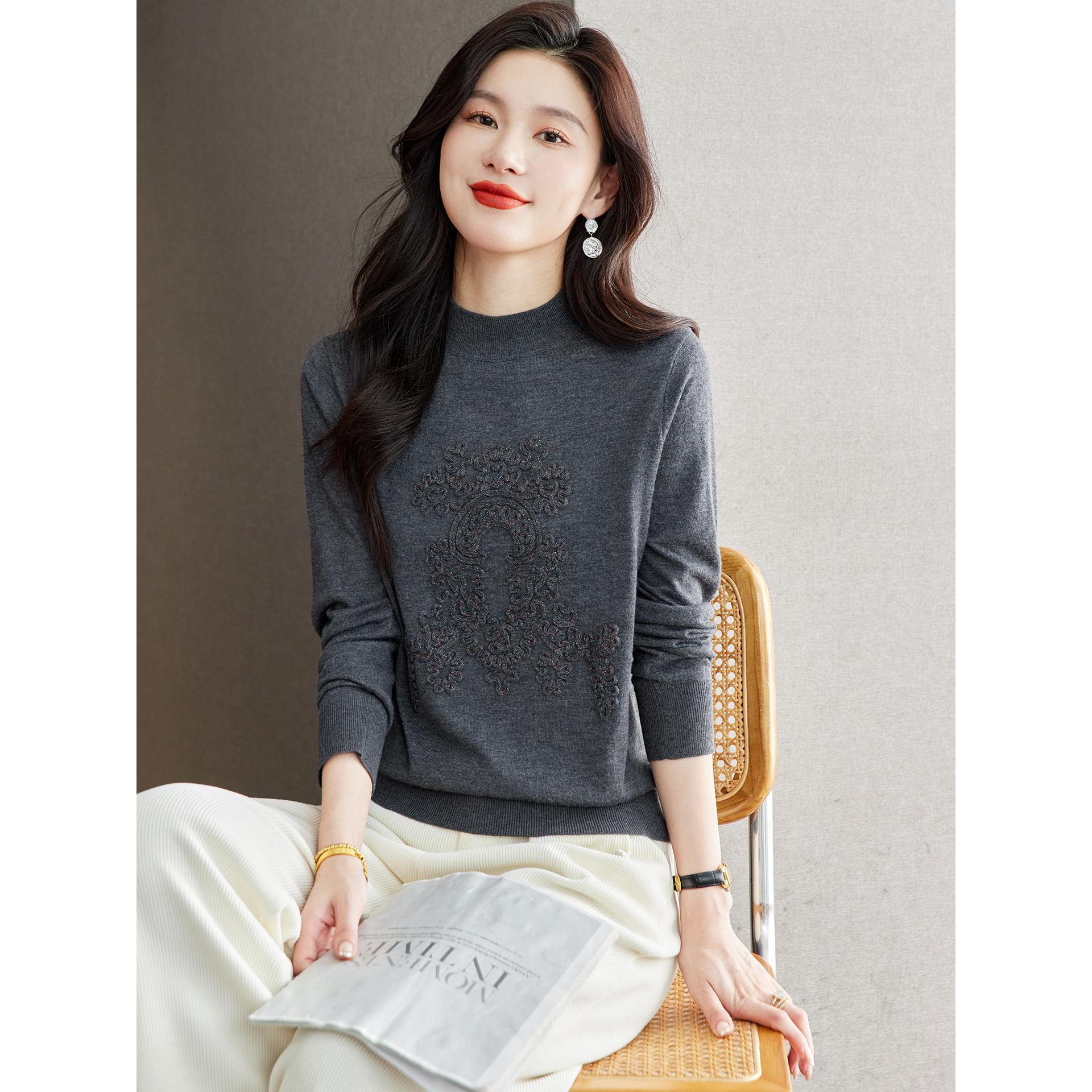 JOYIASS小众设计感印花针织打底衫秋季新款半高领薄款百搭塔头内