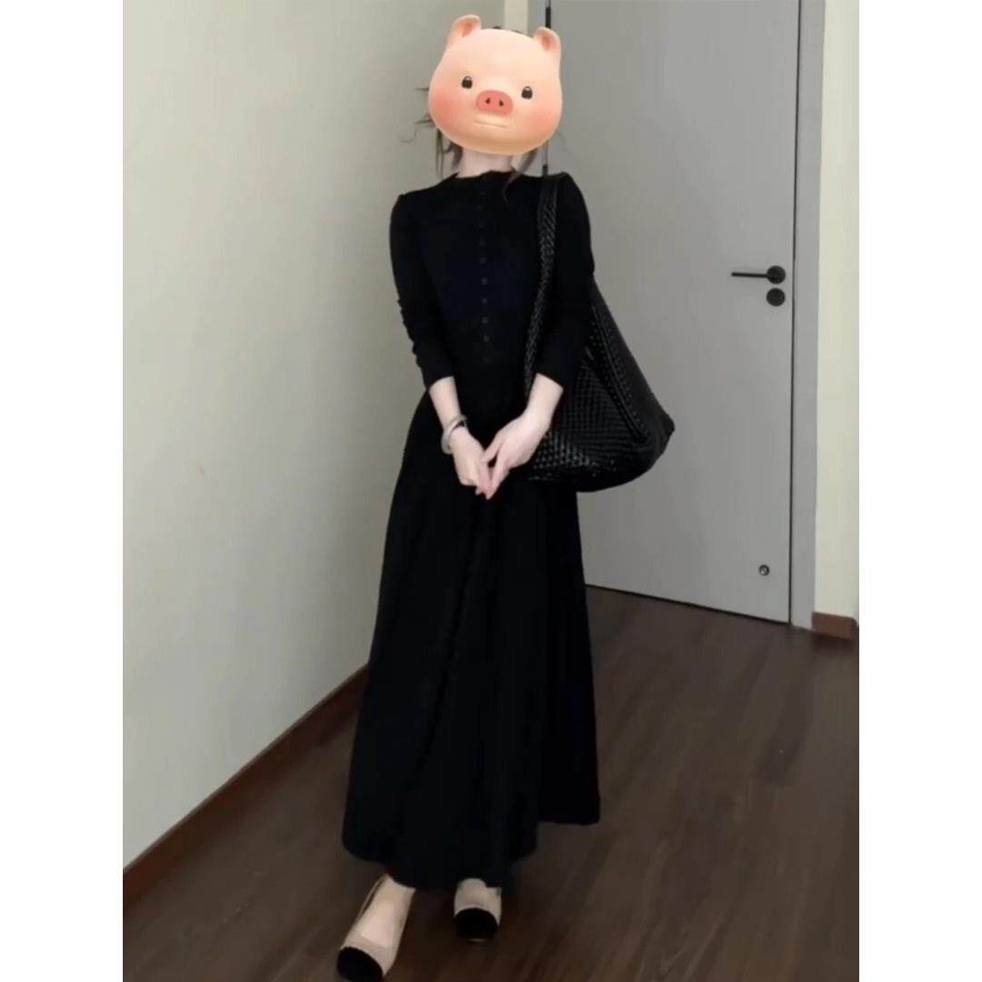 JOYIASS黑色长袖针织连衣裙女秋冬配大衣内搭简单高级感收腰显瘦