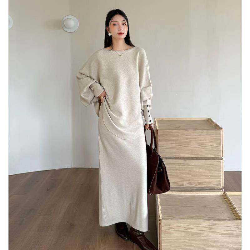 JOYIASS巨好看的韩系穿搭一整套装裙女秋冬长袖蝙蝠袖针织衫半身