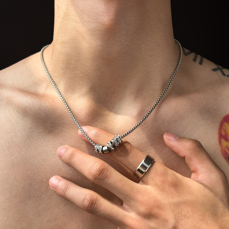 圆环吊坠钛钢不掉色男款项链女生冷淡风嘻哈小众设计情侣款毛衣链