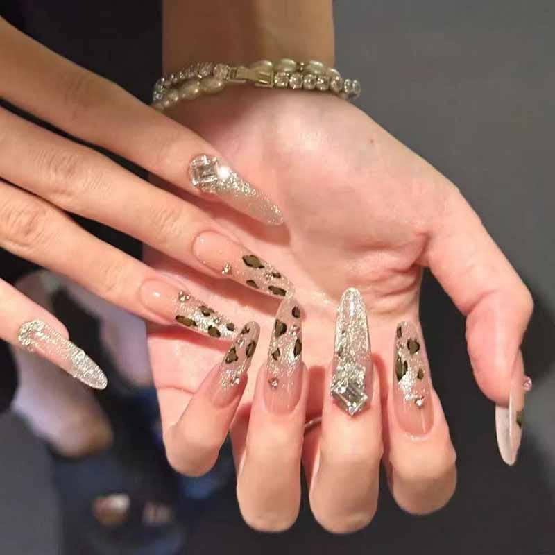 豹纹钻石穿戴甲显白高级感长款美甲甲片