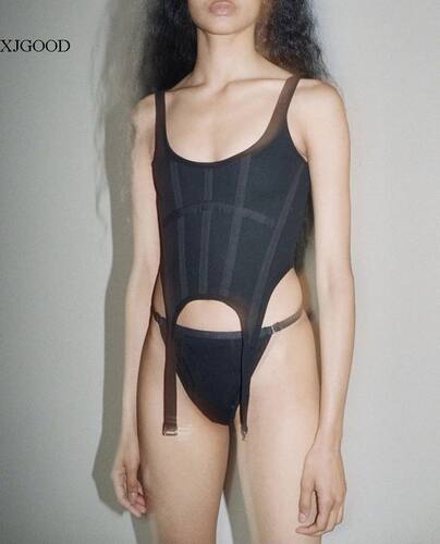 辣妹性感露背束腰吊带背心