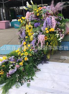 网红花束绿雕仿真植物大型仿真景观动物绿雕稻草工艺户外绿雕摆件