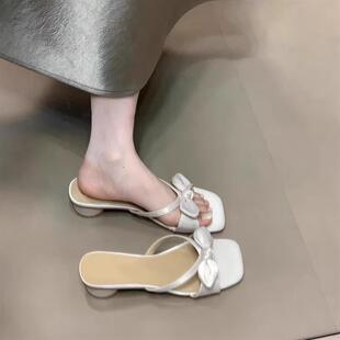 温柔高跟凉拖鞋 羊皮版 女外穿新款 蝴蝶结交叉带露趾粗跟拖鞋 法式