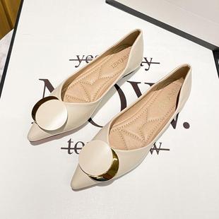 女平底2025新款 四季 尖头浅口单鞋 百搭软底气质法式 41到43 瓢鞋 大码