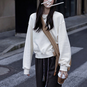 小个子秋冬2025新款 超好看白色短款 卫衣女款 加绒加厚圆领套头上衣