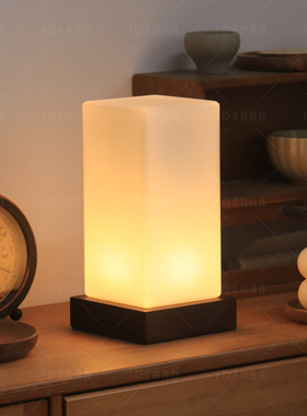 中古复古台灯美式简约高级卧室床头氛围感睡眠充电小夜灯