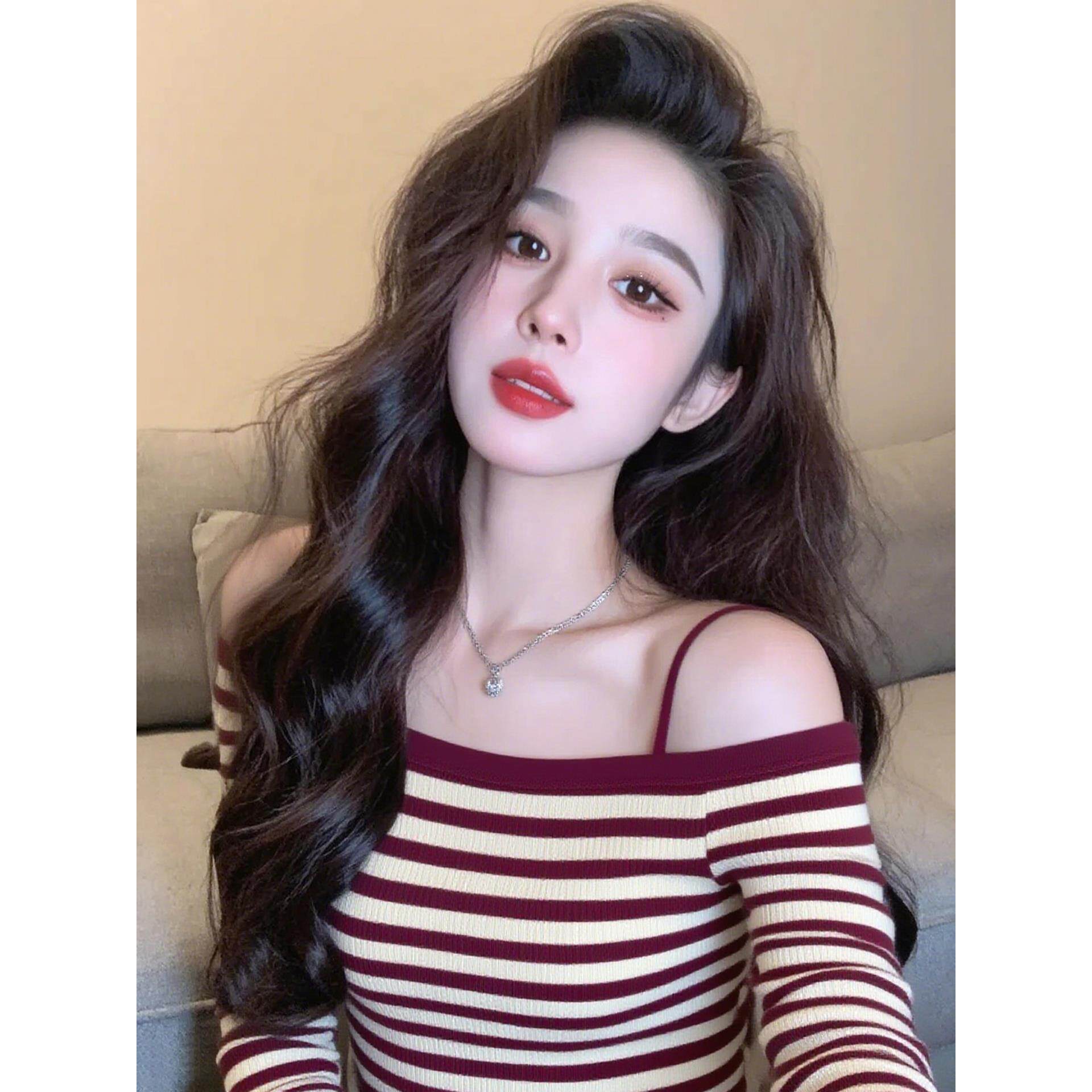 JOYIASS2025新款韩系chic上衣女装春秋设计感小众一字肩红白条纹