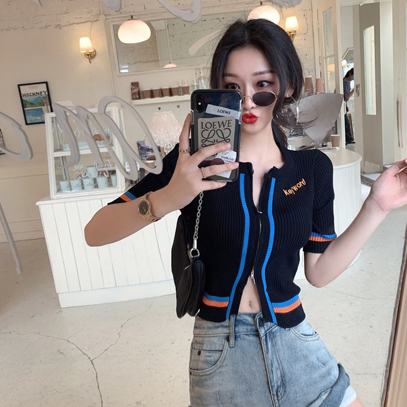 INTERNET CELEBRITY SHORT-SLEEVED THIN TOPS 2020 NEW SUMMER CONTRASTING SLIM AND THIN SHORT KNITWEAR INS ARE SUPER HOT