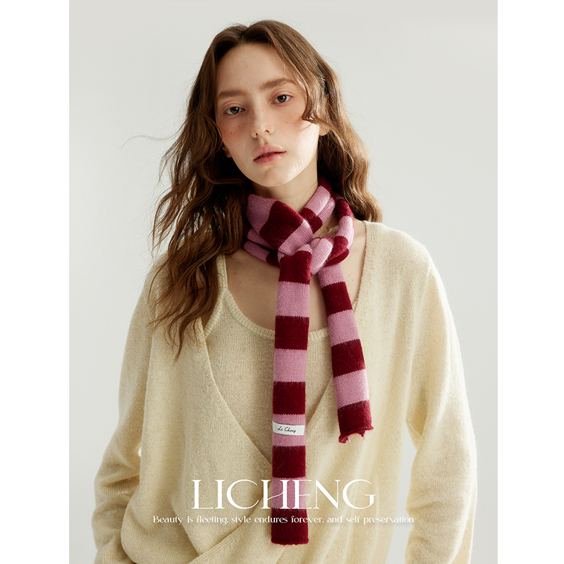 复古树莓粉腊肠围巾时髦条纹围脖