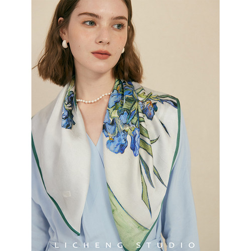鸢尾油画真丝丝巾春秋披肩围巾