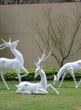 玻璃钢梅花鹿雕塑园林景观装饰品售楼部户外草坪美陈婚庆白鹿摆件