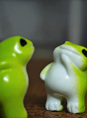 可爱卡通奇怪青蛙微景观创意公仔