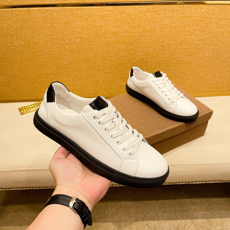 高端品牌小白鞋男真皮休闲板鞋2026新款欧洲站男鞋潮牌时尚拼色鞋