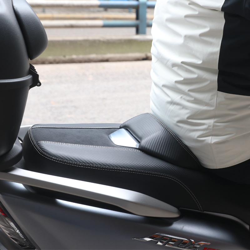 适用豪爵ADX125坐垫总成