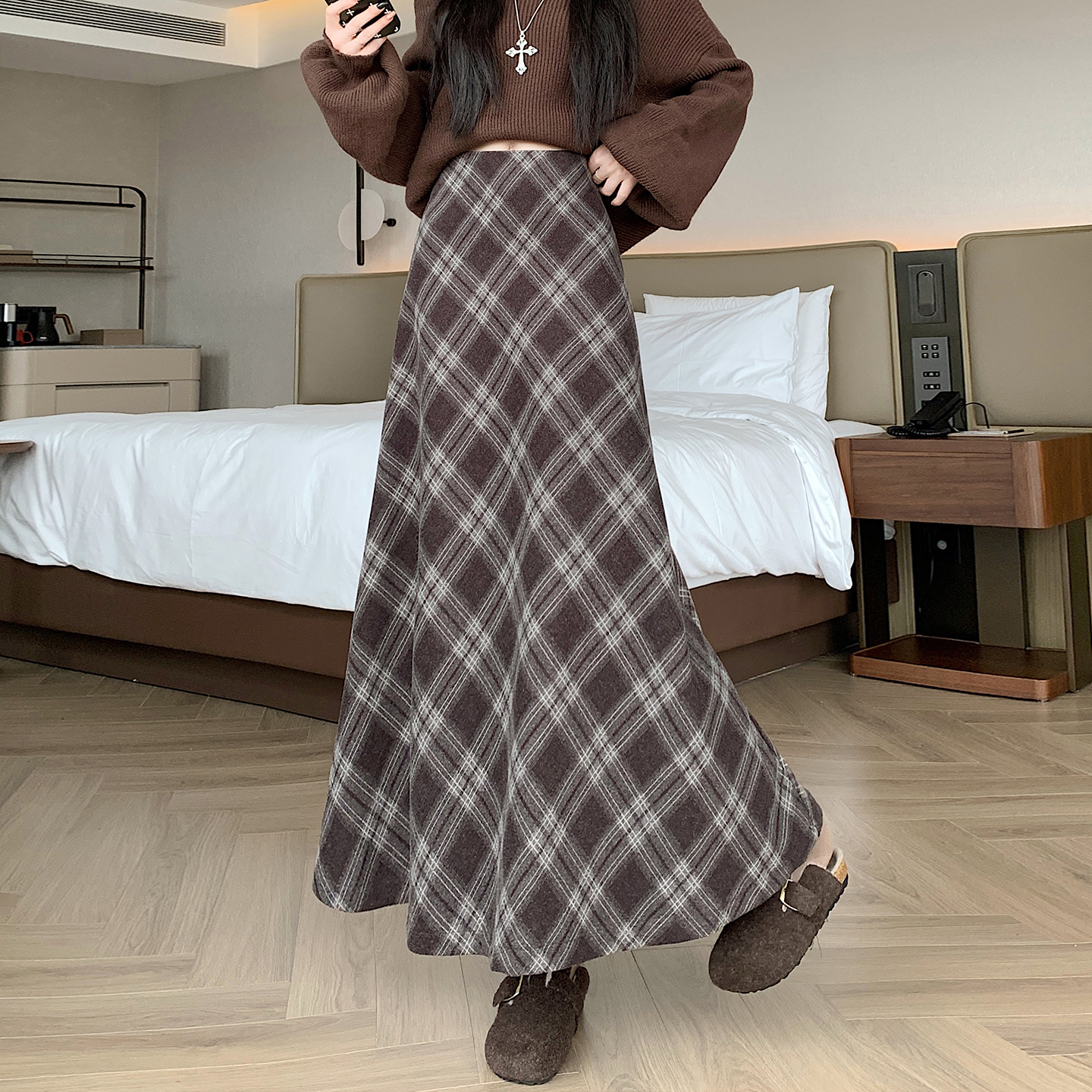 实拍 2025秋冬韩版遮胯显瘦中长格子毛呢a字半身裙超大摆伞裙