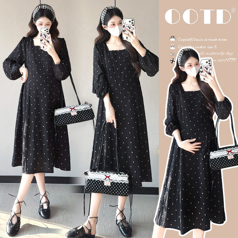 实拍现2026春季新款孕妇装大码韩版宽松简约气质显瘦中长款连衣裙