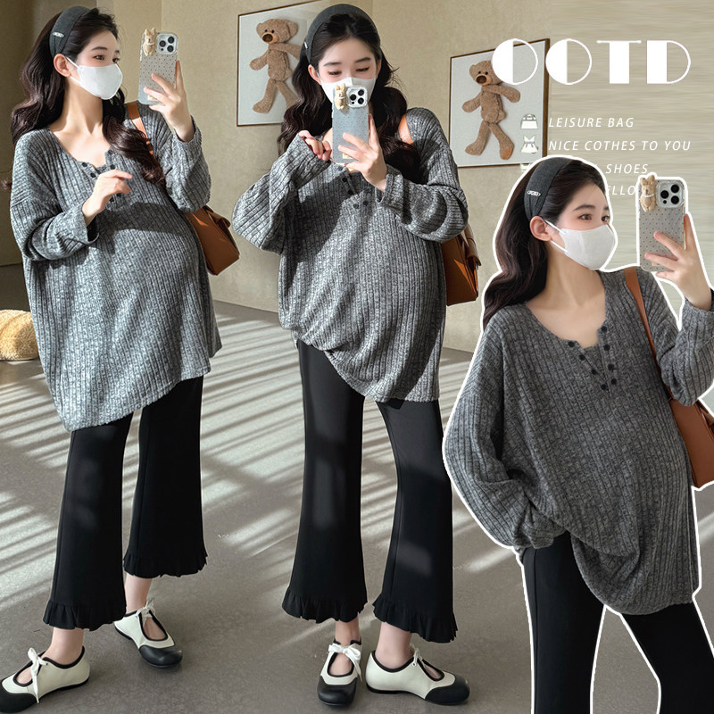 实拍现春季新款孕妇装落肩袖坑条植绒T恤大码宽松内搭休闲上衣