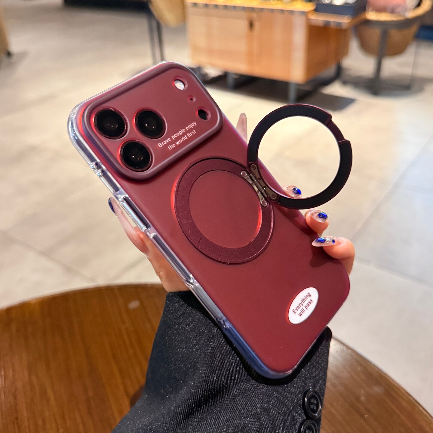 适用苹果18promax手机壳新款iPhone18pro磁吸支架勃艮第红支点壳17promax大视窗磨砂电镀高级感硅胶保护套女