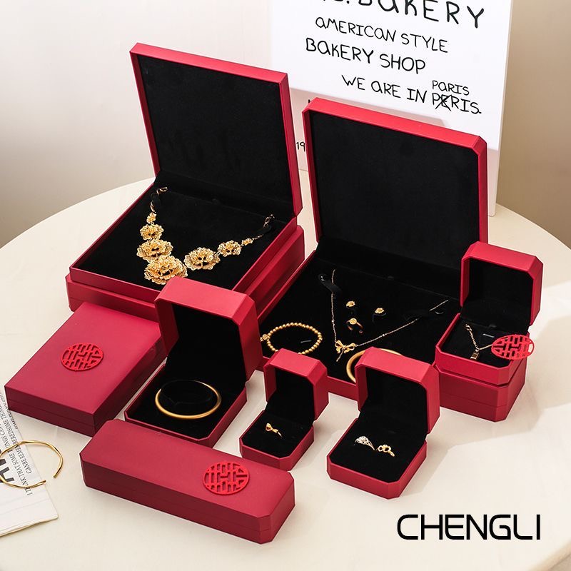 新款八角首饰盒戒指项链手镯收纳盒结婚四金五金盒项圈包装盒