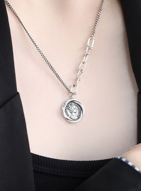 925银英文字母项链女中性风锁骨链女高级感小众设计链子毛衣链