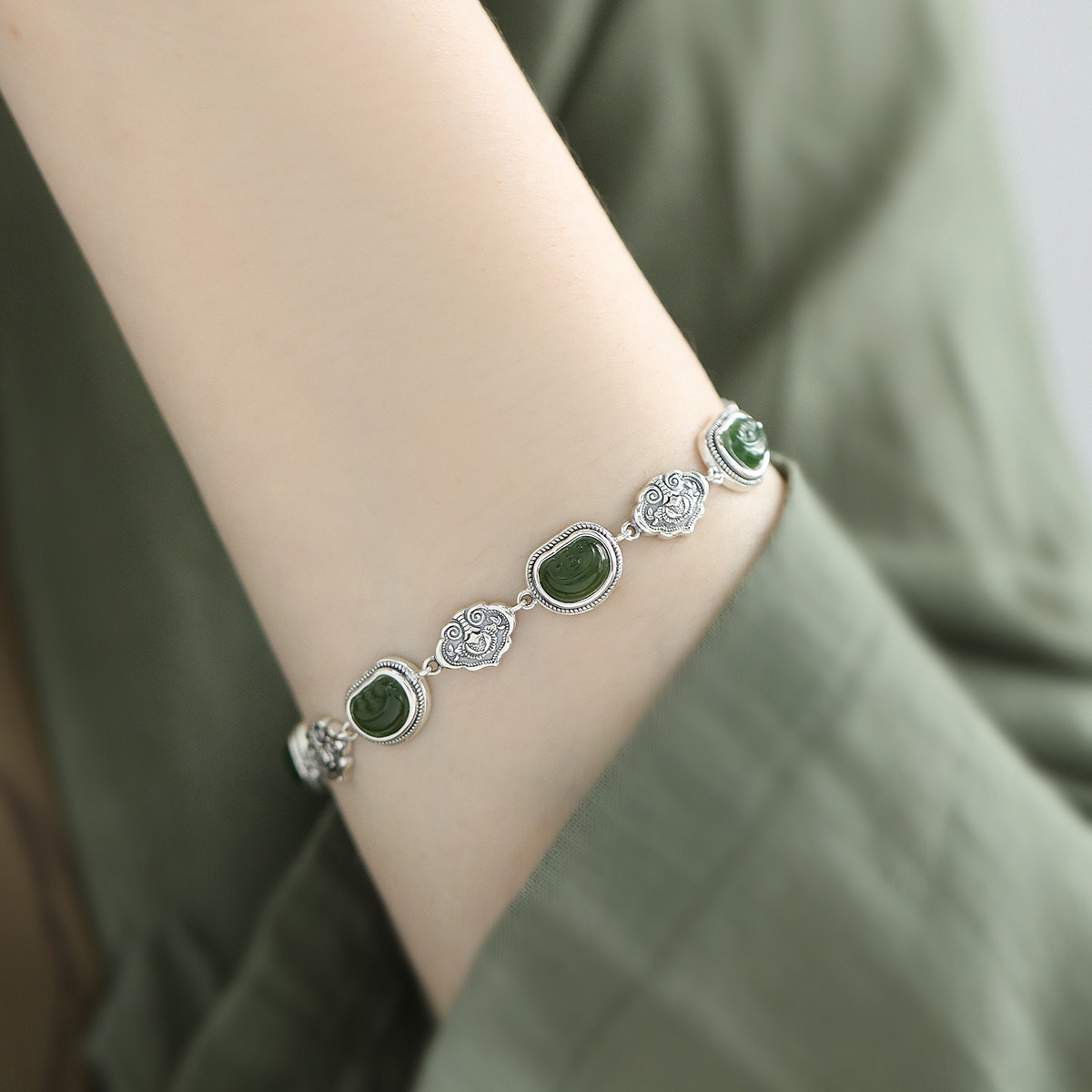 925银和田玉碧玉豆子祥云手链女复古小众设计国风新中式手环饰品