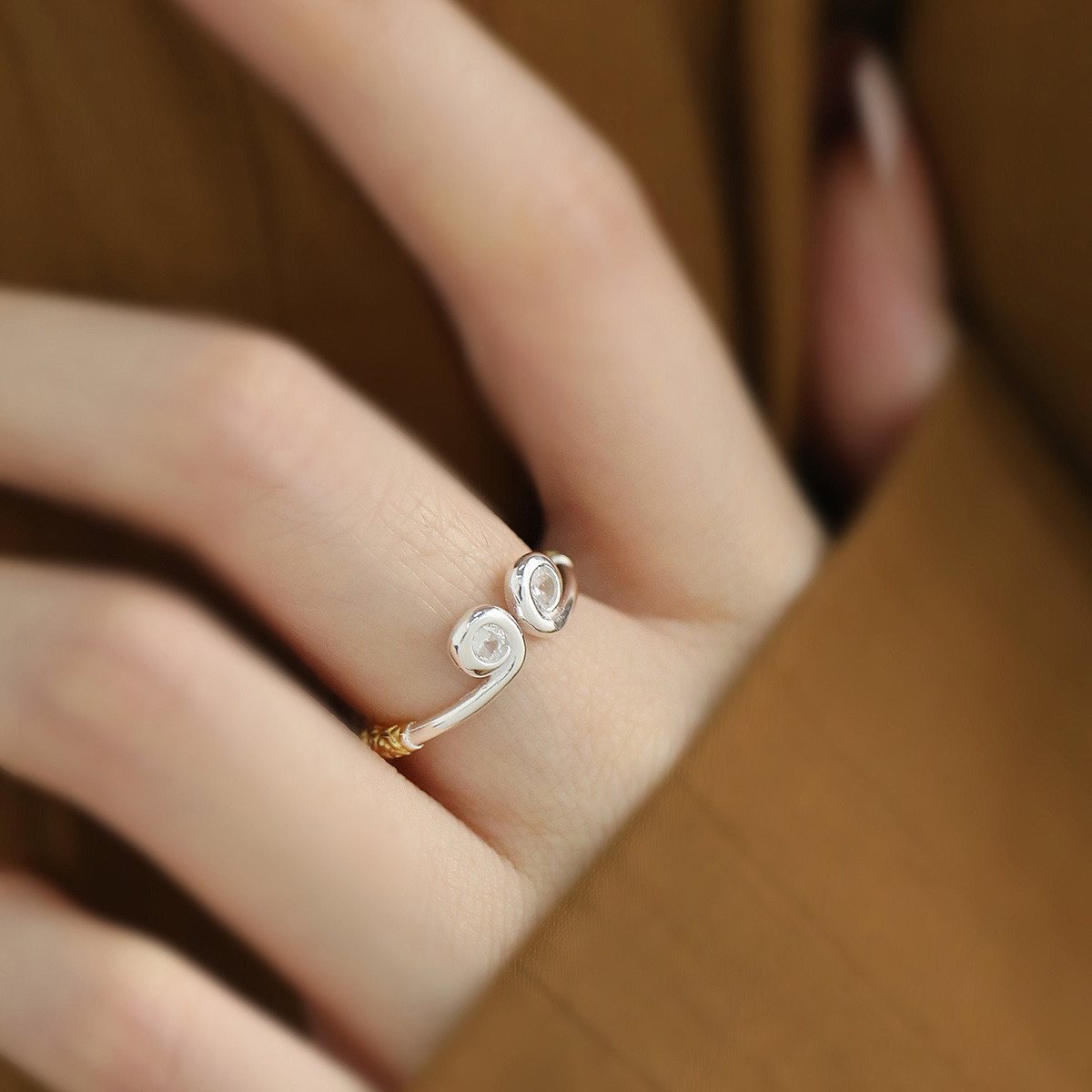 925银金银拼色圆棍开口戒指女ins设计感简约可调节指环饰品图片