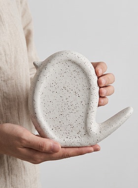 创意陶瓷鲸鱼造型波点摆件