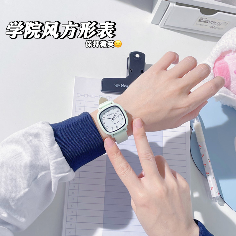 儿童手表女孩2025新款小学生初中生防水ins高颜值小方块石英表
