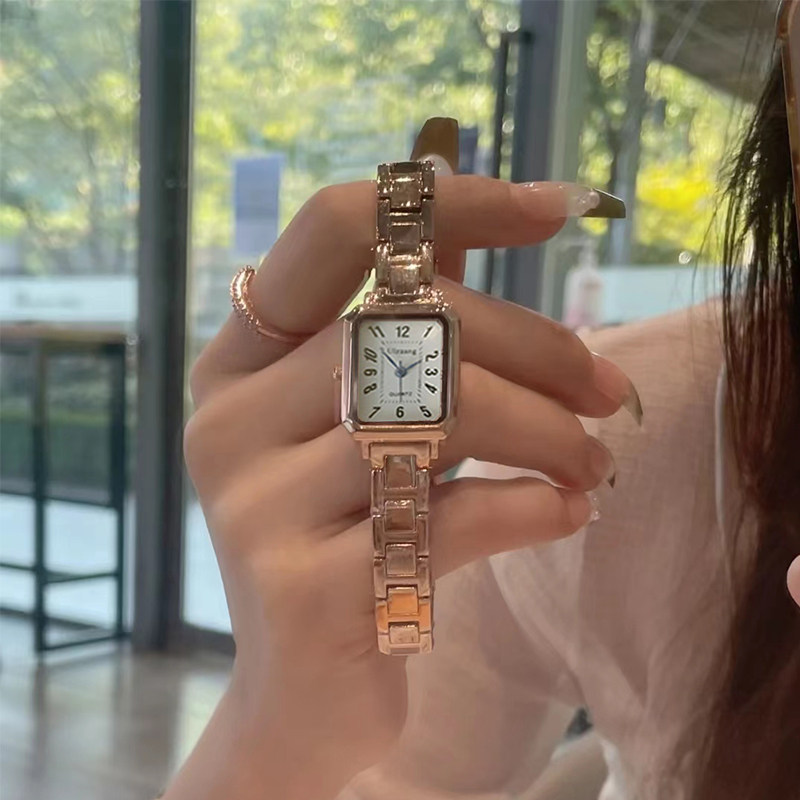 女生ins风简约气质学生手表名牌