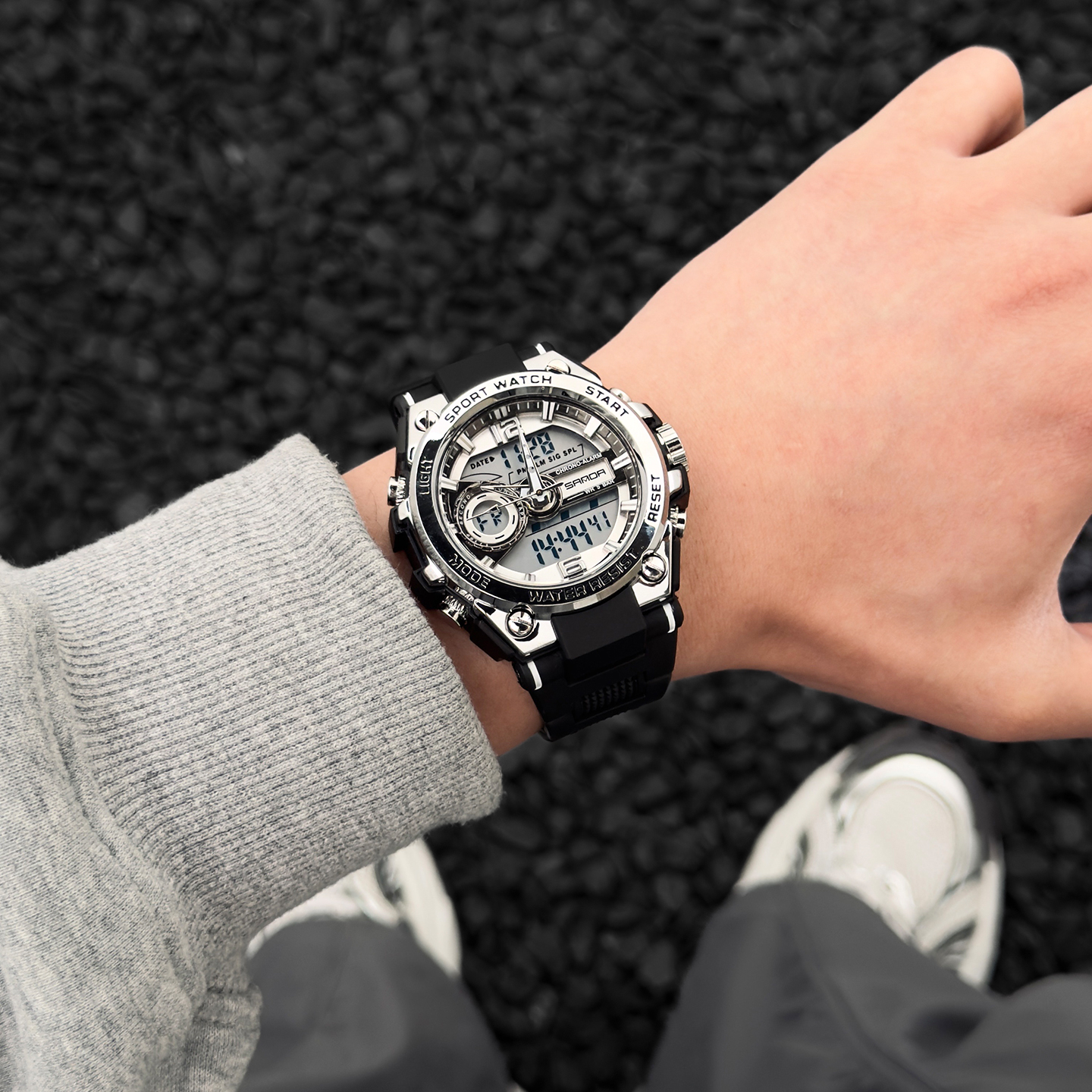 电子表男款学生高颜值多功能手表