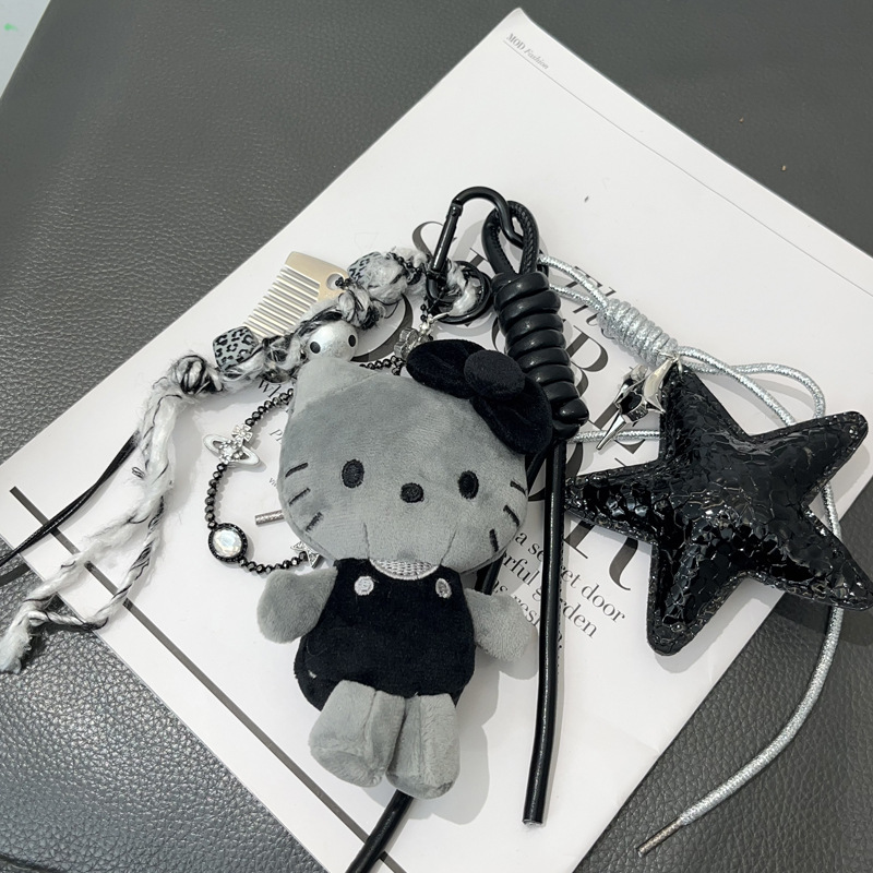 复古草莓HelloKitty手机链挂绳可爱公仔吊坠ccd相机链包包挂件饰