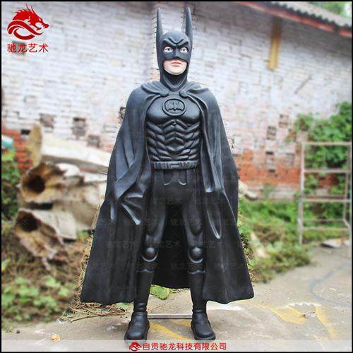 马达加斯加钢铁侠绿巨人美国队长蝙蝠侠造型玻璃钢树脂雕塑定制