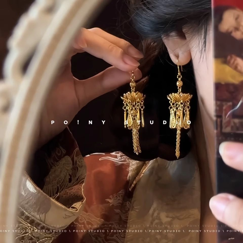 金色高级感流苏长款莲花